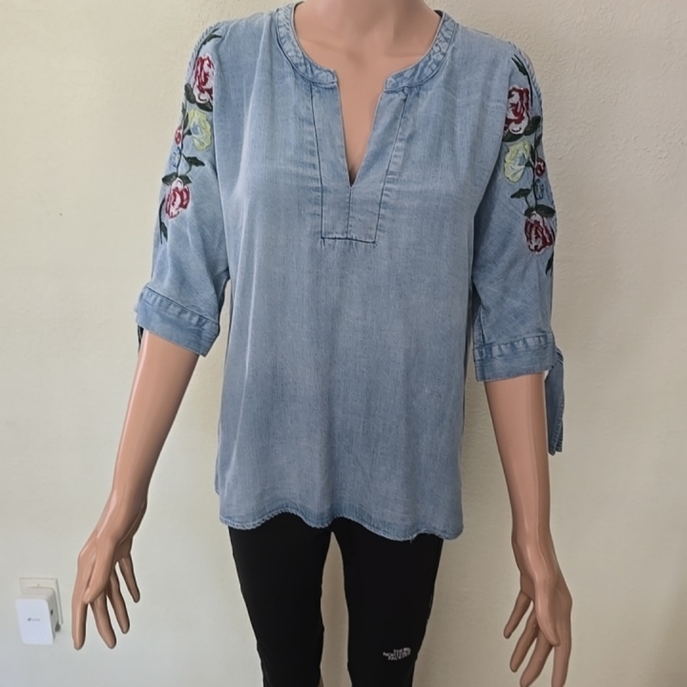 Velvet Heart Denim Blouse V Neck Long Sleeve with Embroidered Flowers Sm…